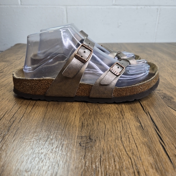 Birkenstock Mayari Gold Leather Sandals - Picture 13 of 13